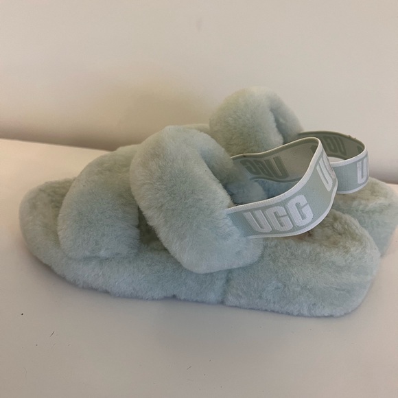 UGG Shoes - UGG platform slippers